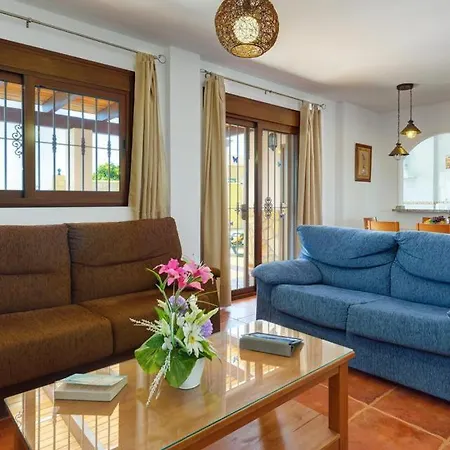 Sleeps 6 Pool Air Con Wifi Villa